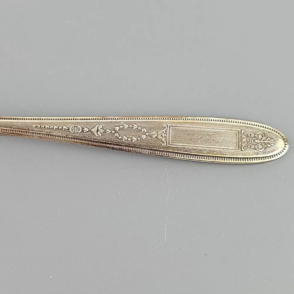 Vintage Set of 9 Oneida Community Teaspoons Plate Silverplate  Grosvenor Pattern